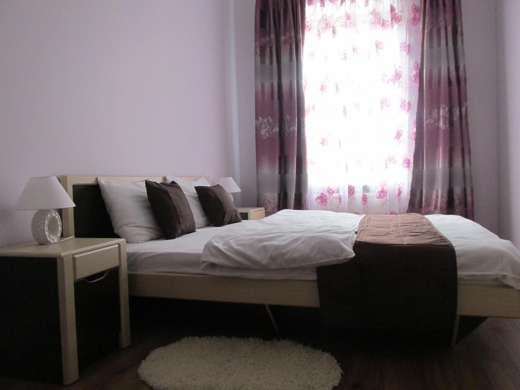 Near Opera Apartment Lviv Luaran gambar