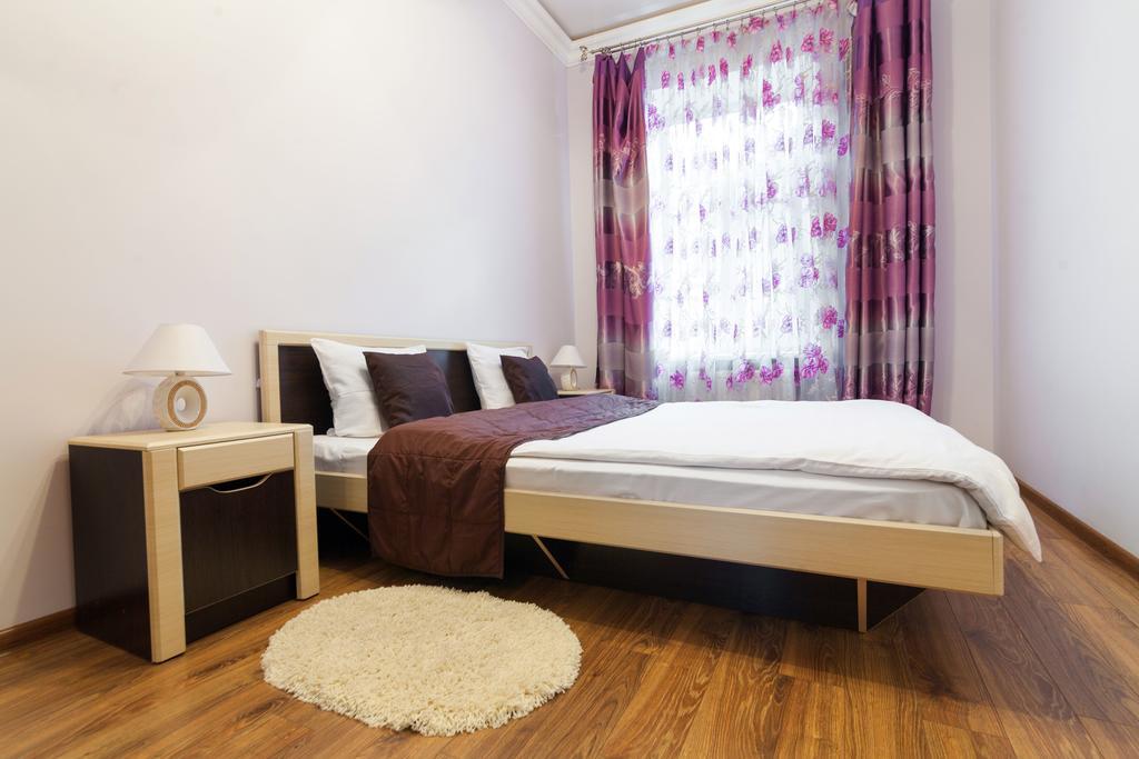 Near Opera Apartment Lviv Luaran gambar